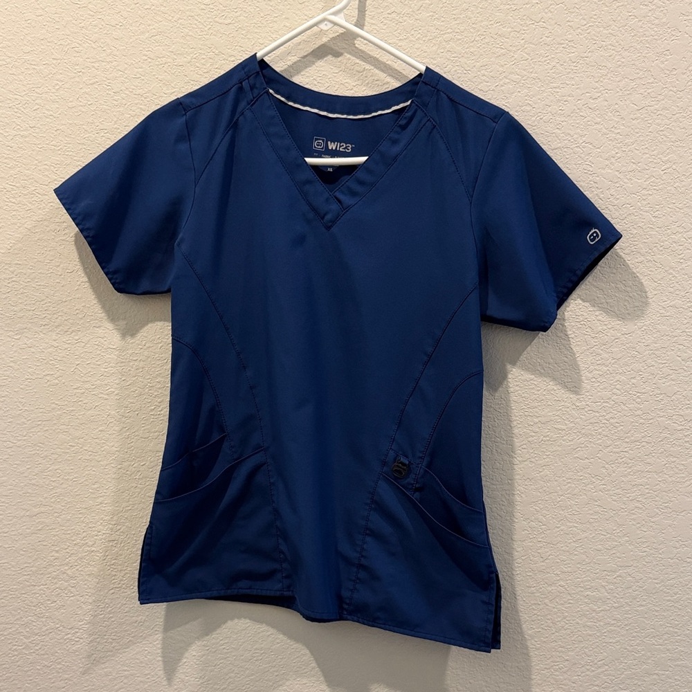 WonderWink Navy Short Sleeve V-Neck Top